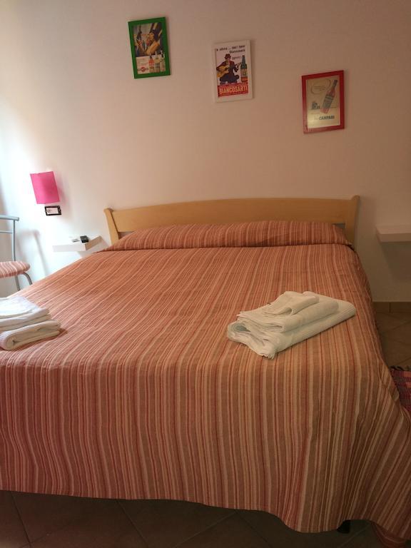 Dama Di Roma Hotel Cameră foto